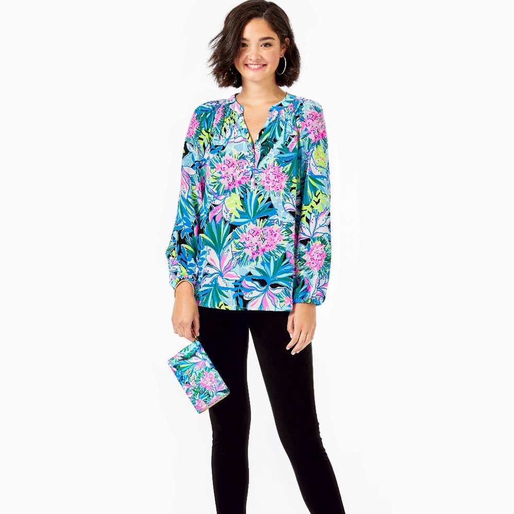 NWT Lilly Pulitzer Elsa Silk Top, You Me And Giraffee, Size M